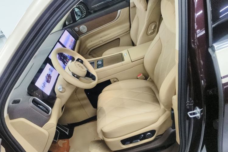 Used Hima AITO M9 2025 Extended-Range Ultra Version 52 kWh 6-Seater
