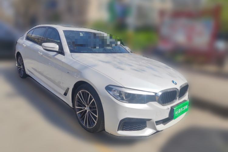 Used BMW 5 Series 2019 Facelifted 530Li Leading Edition M Sport Package Exterior 1