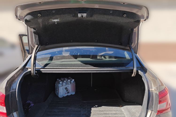 Used Buick GT 2017 15N Automatic Elite Version
