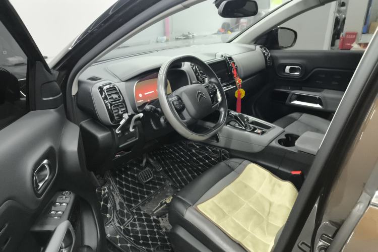 Used Citroen C5 AIRCROSS 2017 380THP Luxury Model Driver Seat