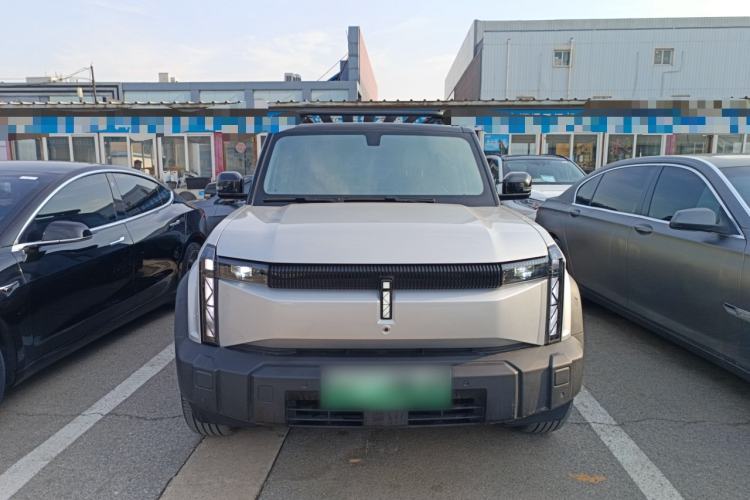 Used iCAR 03 2024 401km Two-Wheel Drive Standard Advanced Version Front