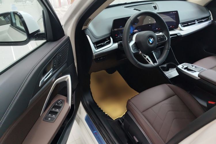 Used BMW X1 2024 sDrive25Li M Sport Package Driver Seat