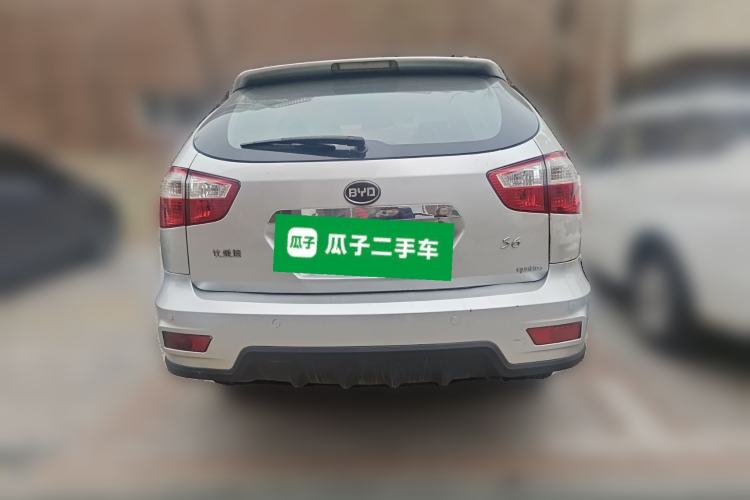 Used BYD S6 2012 2.0L Manual Luxury Version