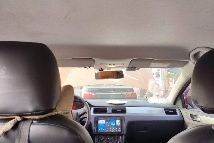 Used Volkswagen Santana 2015 Haval H6 1.6L Automatic Luxury Model