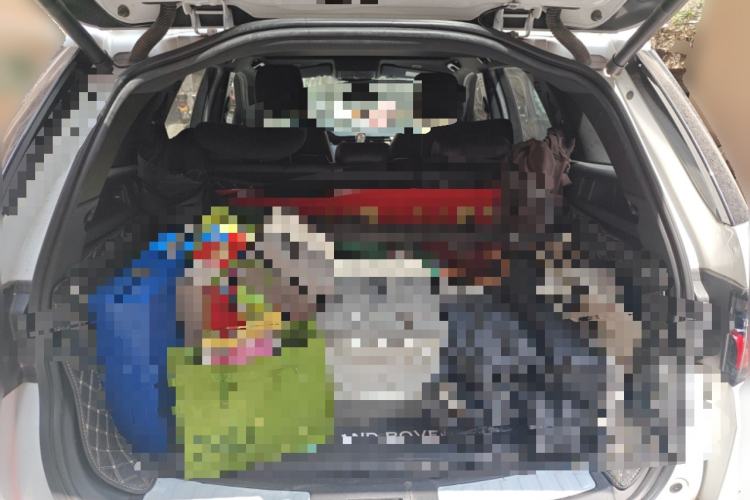 Used Land Rover Discovery Sport 2022 Revised Version 249 PS R-Dynamic S Performance Edition 5 Seats Trunk