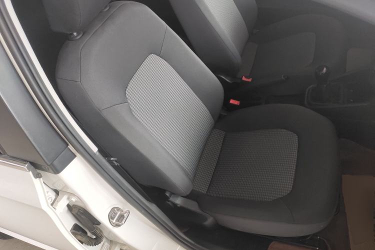 Used Volkswagen Santana 2019 1.5L Manual Fashion Edition China VI Standard Right Front Seat