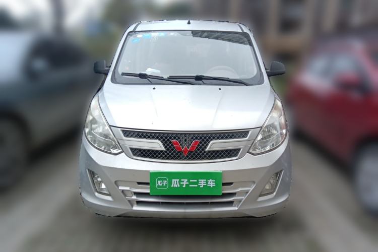 Used Wuling Rongguang V 2015 1.2L Practical Model