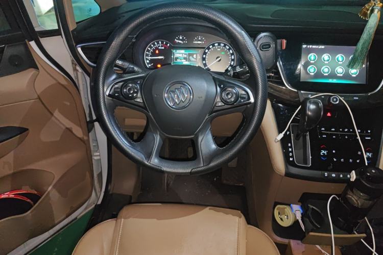 Used Buick GL8 2017 ES 28T Flagship Model China V Standard Steering Wheel