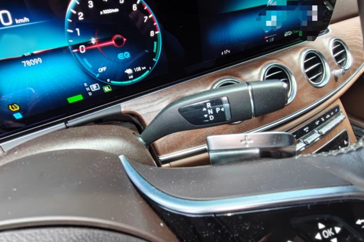 Used Mercedes-Benz E-Class New Energy 2022 Facelift E 350 e L Plug-in Hybrid Sedan
