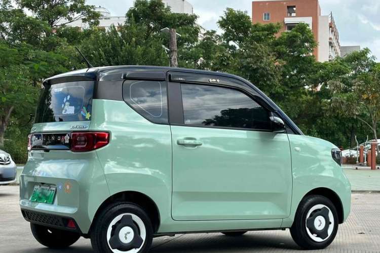 Used Wuling Hongguang MINIEV 2022 Macaron Premium Model – Lithium Iron Phosphate