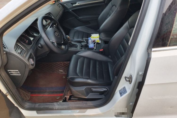 Used Volkswagen Golf 2015 1.4TSI Automatic Luxury Model