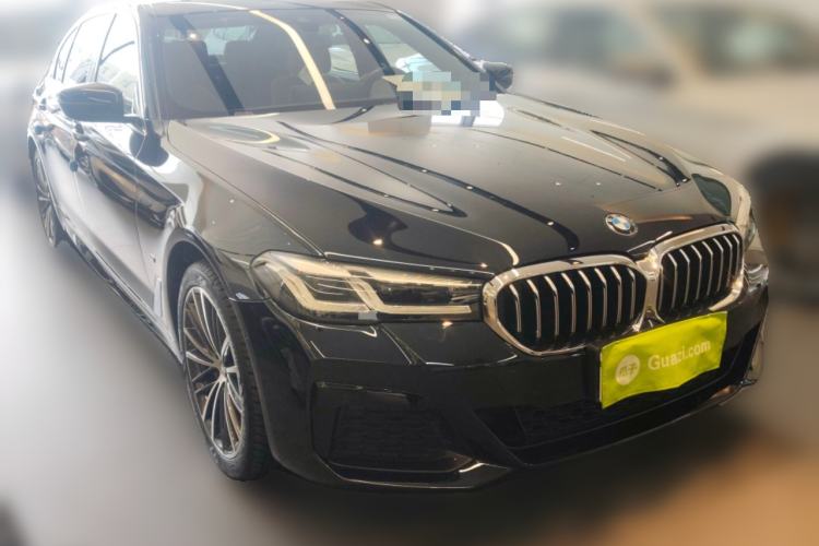 Used BMW 5 Series 2021 530Li xDrive M Sport Package Front Right 45 Deg