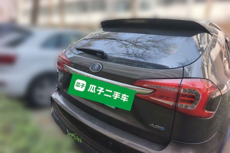 Used BYD Tang New Energy 2017 2.0T All-Wheel Drive Hyatt Model