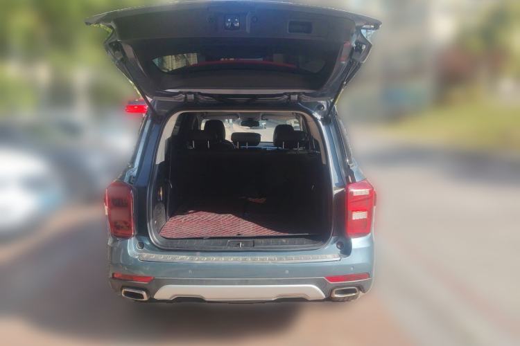 Used GAC Trumpchi GS8 2017 320T Two-Wheel Drive Luxury Smart Connectivity Version (7 Seats) Trunk