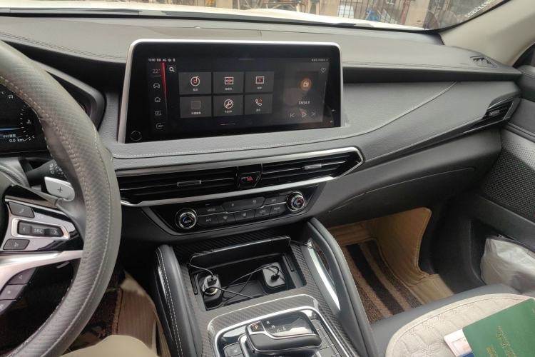 Used SAIC MAXUS D90 Pro 2020 2.0T Gasoline 4x4 Flagship Edition 7 Seats
