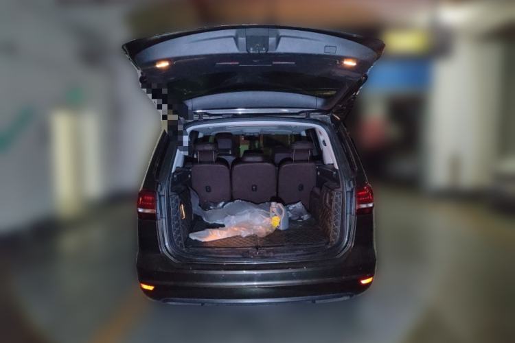 Used Volkswagen Sharan 2016 380TSI Comfort Edition 7-Seater Trunk