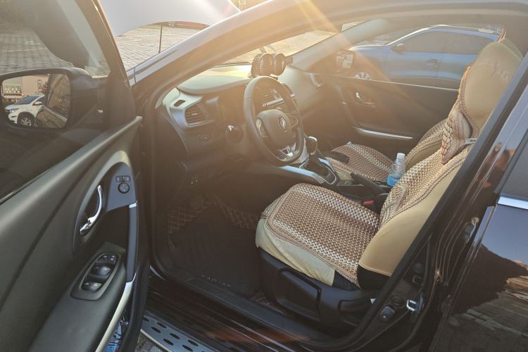 Used Renault Kadjar 2017 2.0L Two-Wheel Drive Comfort Edition
