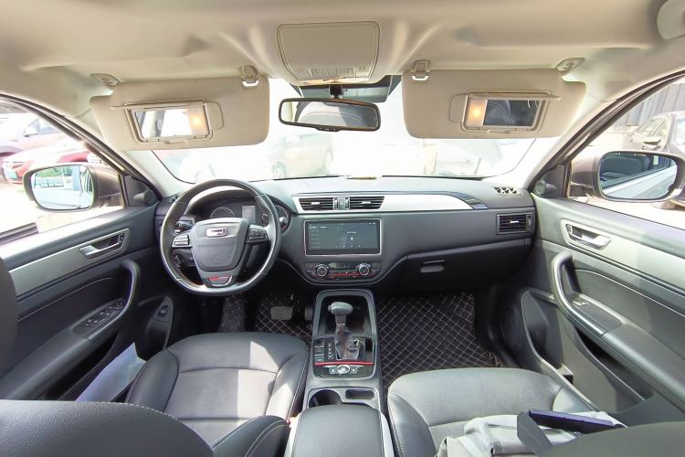 Used Qoros 5 2018 Revised 1.6T Automatic Luxury Version