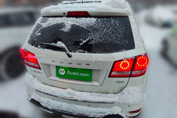 Used Dodge Journey 2013 2.4L Two-Wheel Drive Luxury Version