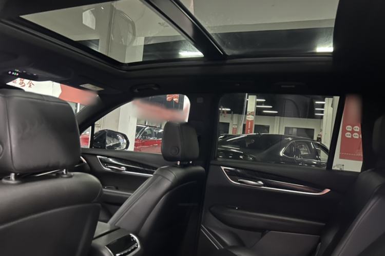 Used Cadillac XT6 2021 2.0T 7-Seater Two-Wheel-Drive Luxury Version
