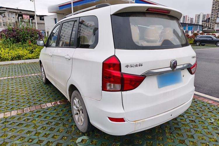 Used Jinbei 750 2015 1.5L Luxury Model Exterior 2