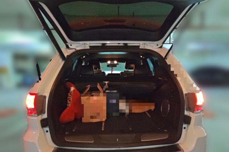 Used Jeep Grand Cherokee 2014 3.6L Elite Navigation Edition Trunk