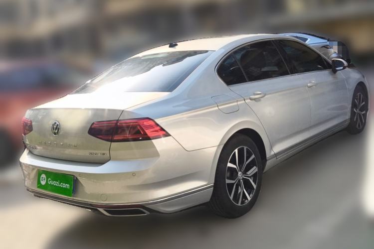 Used Volkswagen Magotan 2020 330TSI DSG Leading Model
