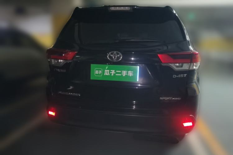Used Toyota Highlander 2018 2.0T Four-Wheel Drive Luxury Version 7 Seats China VI Standard