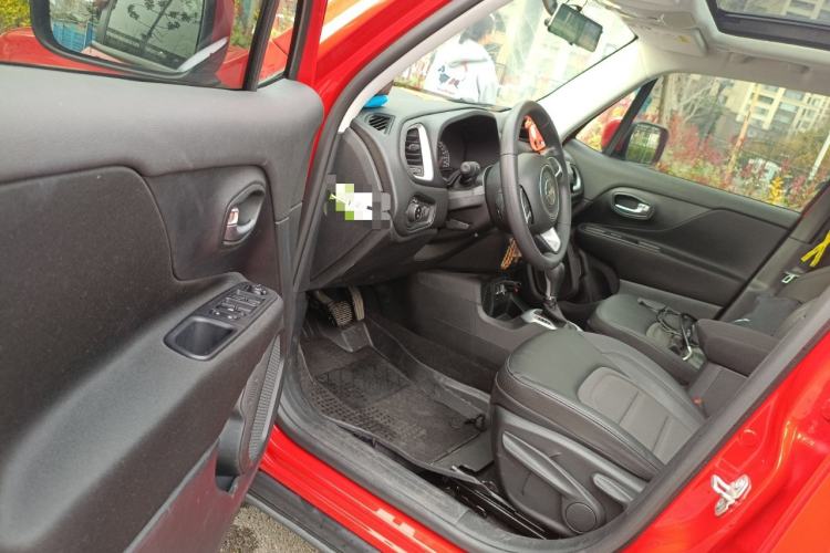 Used Jeep Renegade 2019 220T Automatic Leading Edition