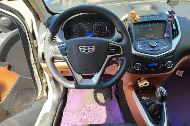 Used Geely Auto Diamond 2016 1.5L Manual Elite Version China IV Standard