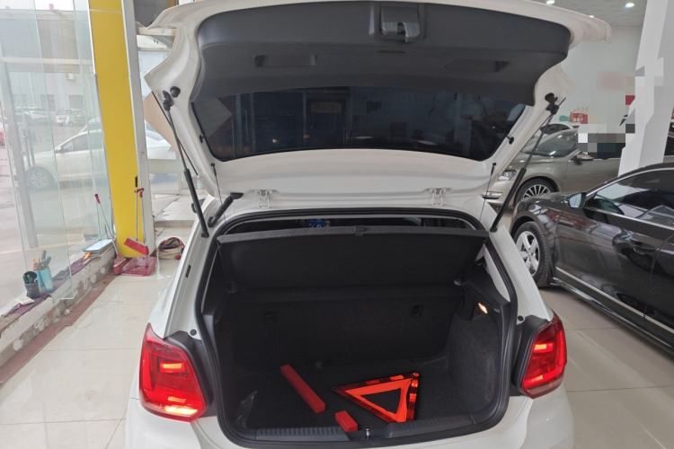 Used Volkswagen Polo 2016 1.4L Automatic Trendy Model