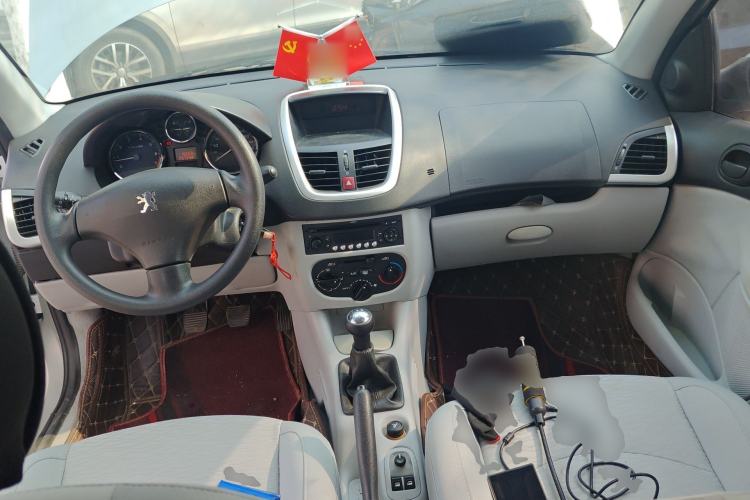 Used Peugeot 207 2011 Sedan 1.4L Manual Yule Edition Steering Wheel