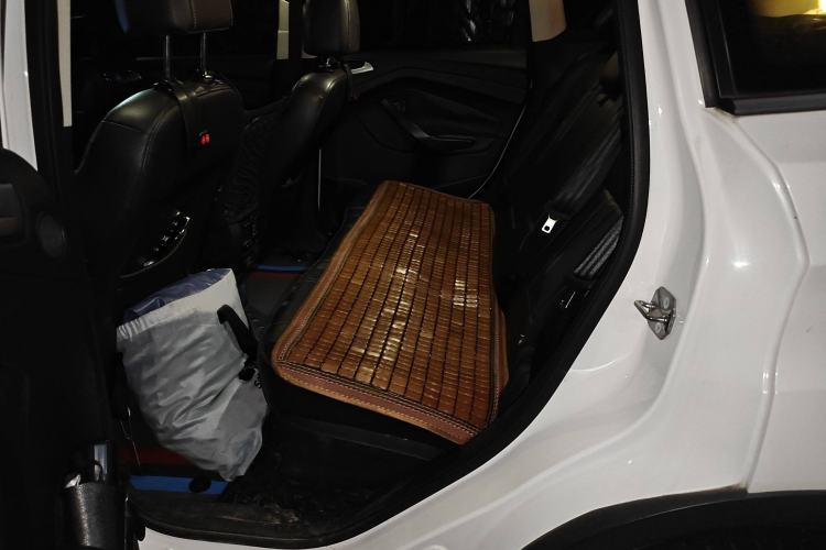 Used Ford Kuga 2015 2.0L GTDi Four-Wheel-Drive Sport Model
