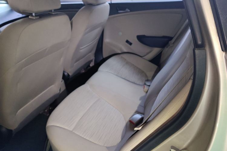 Used Hyundai Verna (older generation) 2014 1.4L Automatic Fashion GS Model