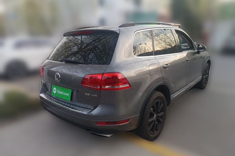 Used Volkswagen Touareg 2011 3.0 TDI Diesel Standard Version Rear Right 45 Deg