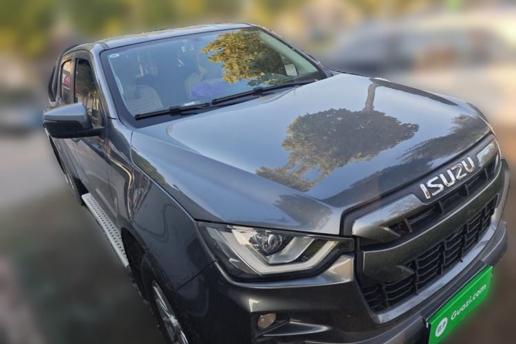 Used Isuzu D-MAX 2023 2.5T Manual 4x4 Diesel Flagship Long Wheelbase