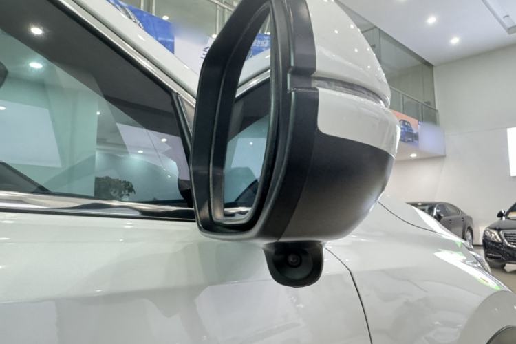 Used Honda CR-V 2019 Brilliant Edition Plus 240TURBO CVT Two-Wheel Drive Fashion Version China VI Emission Standard Exterior 9