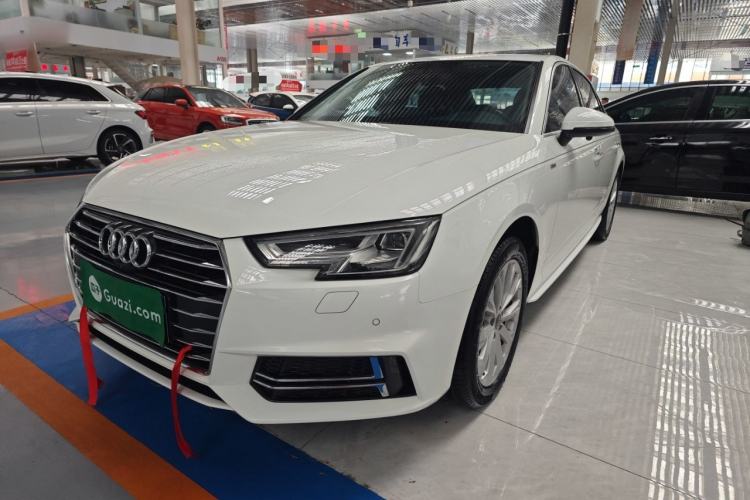 Used Audi A4L 2019 40 TFSI Ambition China VI
