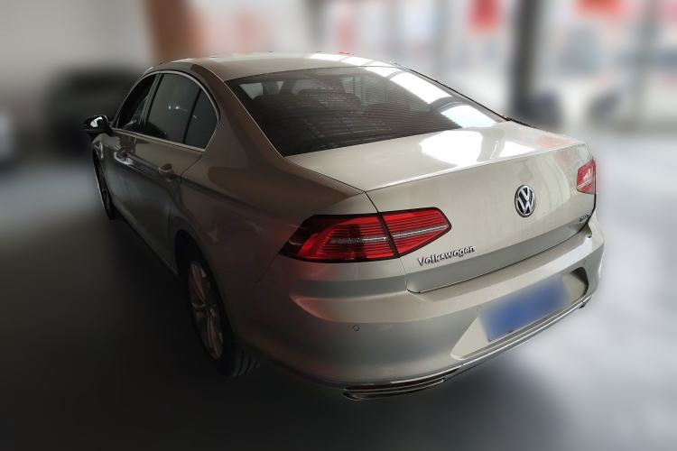 Used Volkswagen Magotan 2017 380TSI DSG Luxury Model