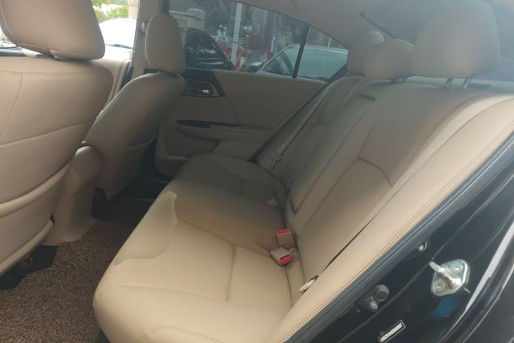 Used Honda Accord 2014 2.0L LX Comfort Edition Left Rear Seat