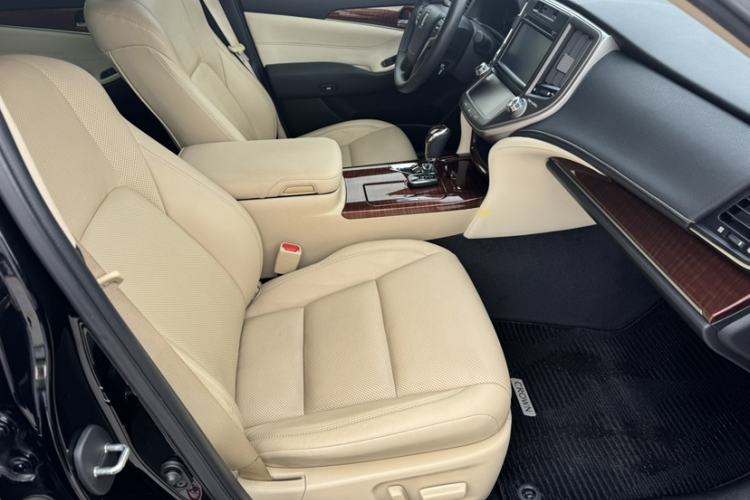 Used Toyota Crown 2015 2.5L Smart Edition
