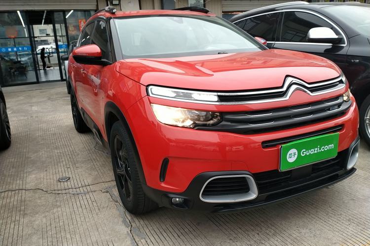 Used Citroen C5 AIRCROSS 2017 350THP Fashion Edition Front Right 45 Deg