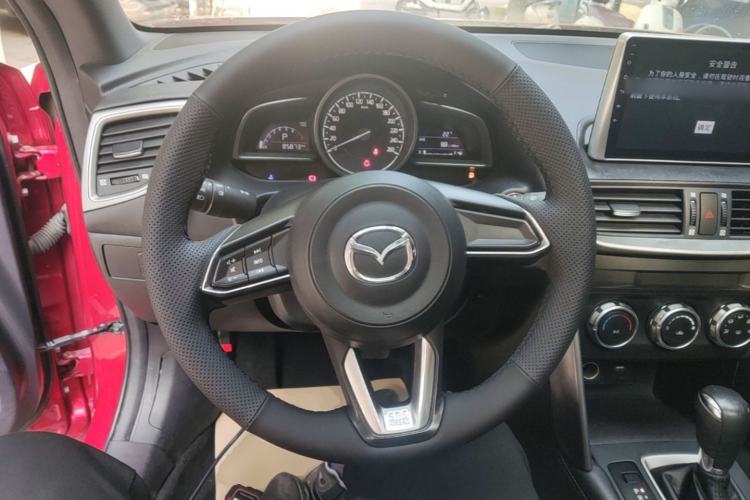 Used Mazda CX-4 2018 2.0L Automatic Two-Wheel Drive Blue Sky Dynamic Version China V Standard
