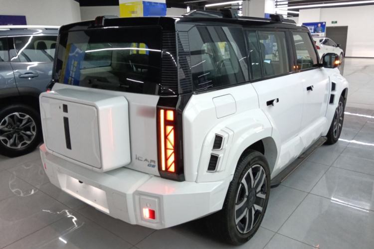 Used iCAR 03 2024 472km Four-Wheel Drive Long-Range Intelligent Advanced Version Rear Right 45 Deg