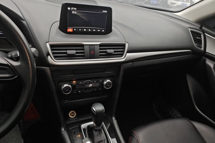 Used Mazda Mazda 3 Axela 2017 Sedan 1.5L Automatic Luxury Model Emission Standard China V