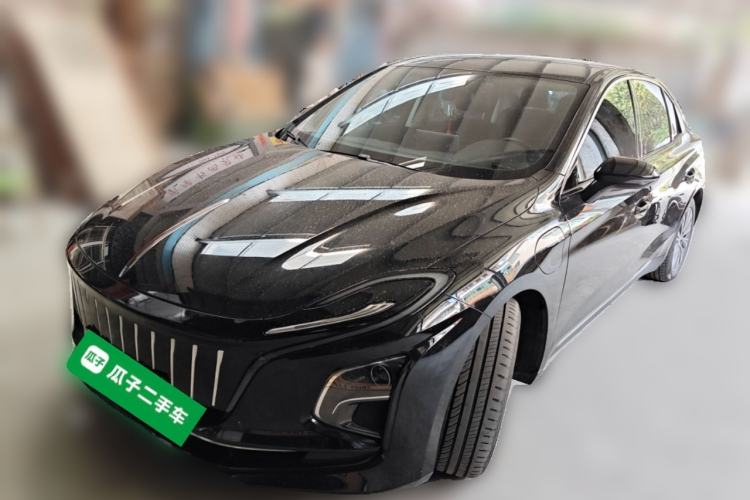 Used Hongqi E-QM5 2022 431 km Charge & Enjoy Edition