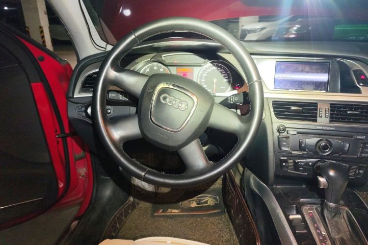 Used Audi A4L 2011 2.0 TFSI Standard Model