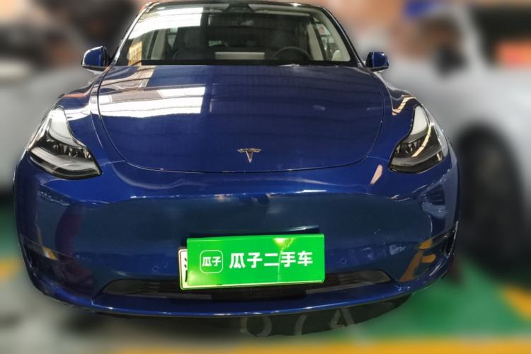 Used Tesla Model Y 2021 Long-Range All-Wheel-Drive Version
