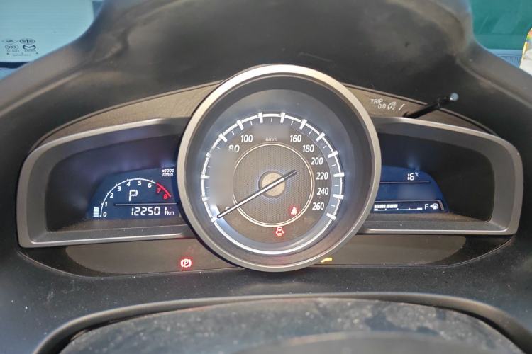 Used Mazda CX-4 2016 2.0L Automatic 2WD Blue Sky Luxury Edition
