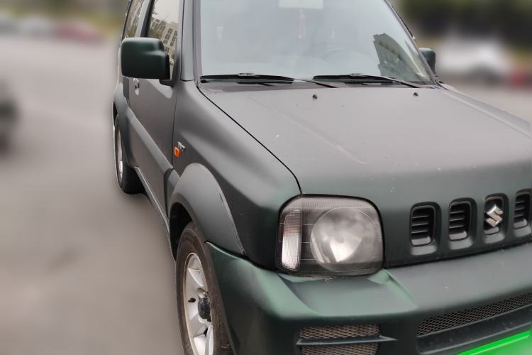 Used Suzuki Jimny 2011 1.3 AT Navigation Edition Front Right 45 Deg